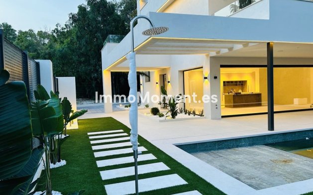 Reventa - Villa independiente - Marbella - Nueva Andalucía