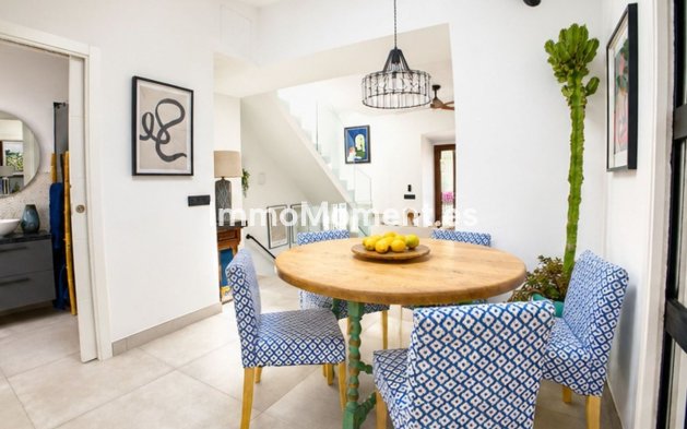 Bestaande woning - Appartement - Estepona  - Estepona Centro