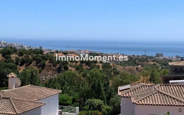 Resale - Apartment - Mijas - Calahonda