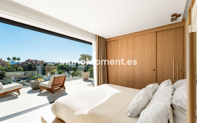 Resale - Detached villa - Marbella - Nueva Andalucía