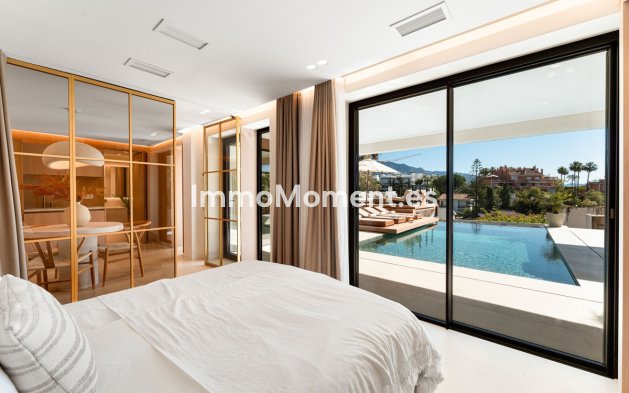 Resale - Detached villa - Marbella - Nueva Andalucía