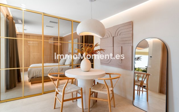 Resale - Detached villa - Marbella - Nueva Andalucía