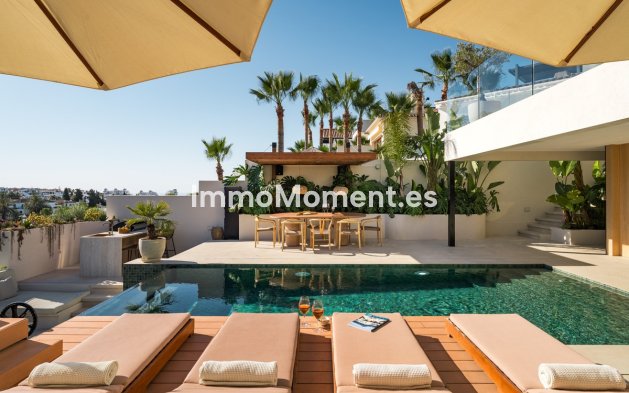 Resale - Detached villa - Marbella - Nueva Andalucía