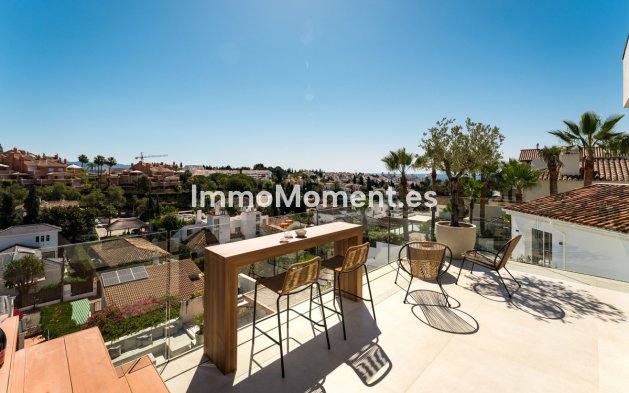 Resale - Detached villa - Marbella - Nueva Andalucía