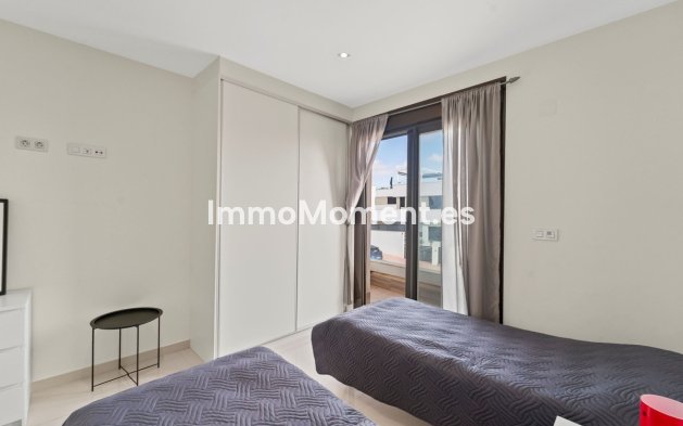 Resale - Townhouse - Orihuela - Villamartín