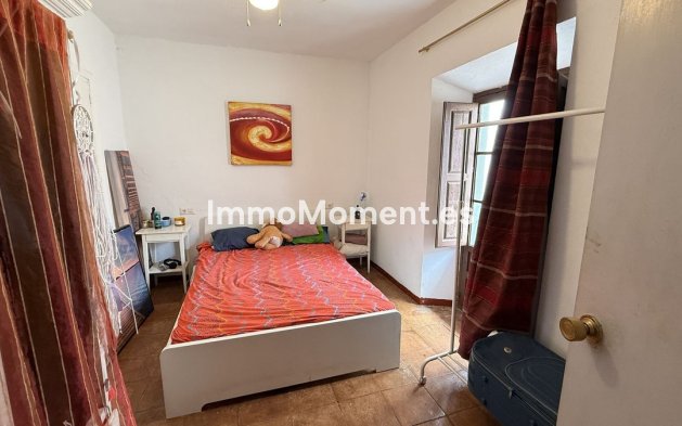 Resale - Townhouse - Inland  - Monda
