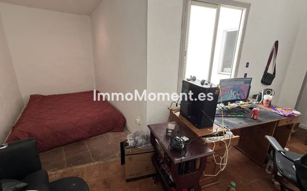 Resale - Townhouse - Inland  - Monda