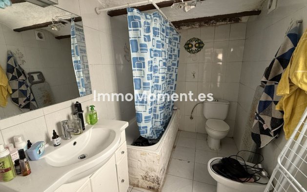 Resale - Townhouse - Inland  - Monda