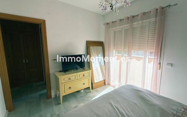 Resale - Detached villa - Inland  - Coín