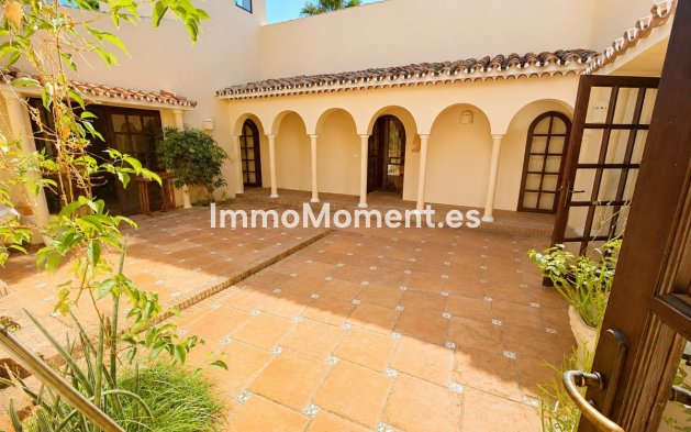 Bestaande woning - Landhuis - Estepona  - Estepona Centro