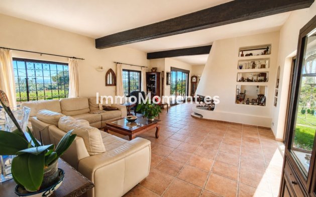 Bestaande woning - Landhuis - Estepona  - Estepona Centro