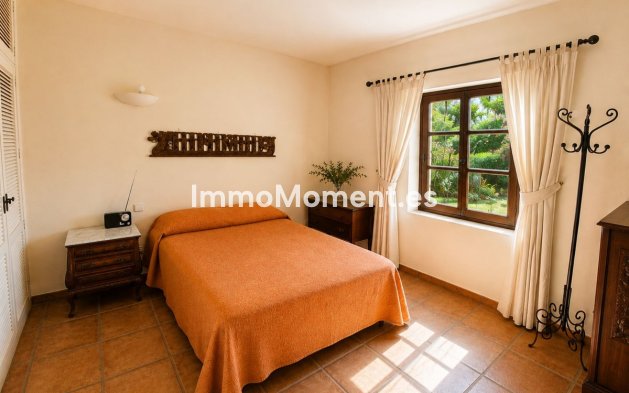 Bestaande woning - Landhuis - Estepona  - Estepona Centro