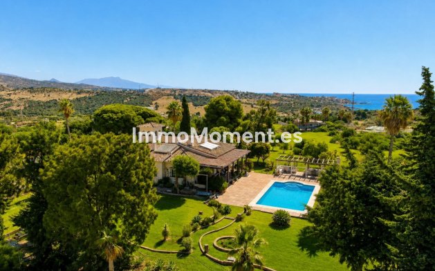 Bestaande woning - Landhuis - Estepona  - Estepona Centro
