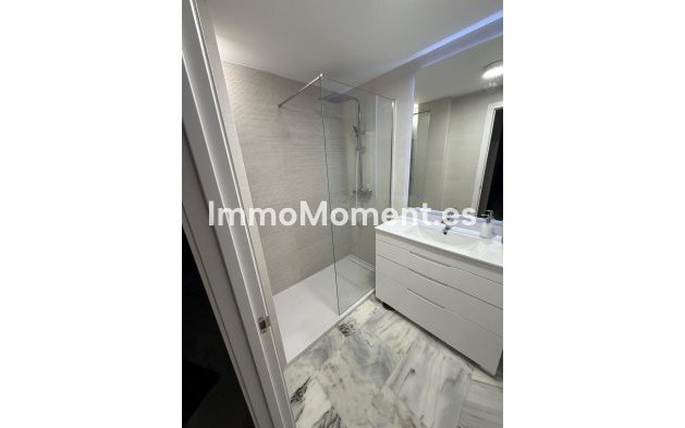 Wiederverkauf - Wohnung - Estepona  - Selwo