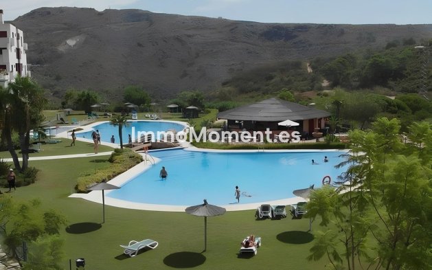 Wiederverkauf - Wohnung - Estepona  - Selwo
