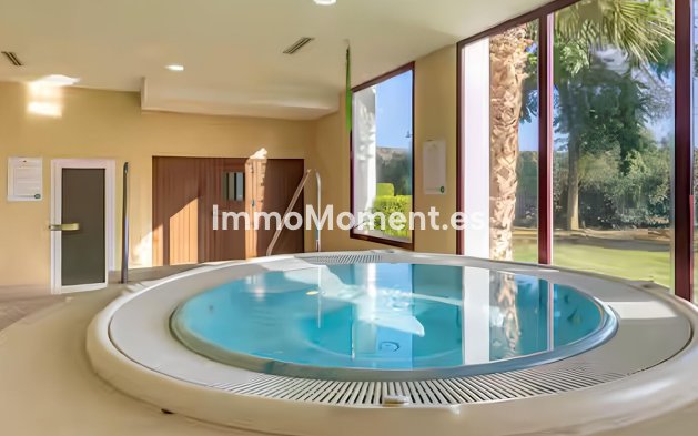 Wiederverkauf - Wohnung - Estepona  - Selwo