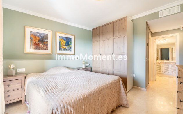 Resale - Apartment - Marbella - La Mairena