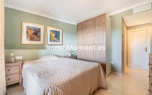 Resale - Apartment - Marbella - La Mairena