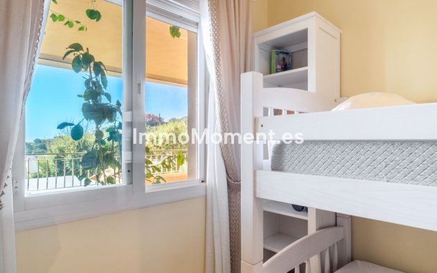 Resale - Apartment - Marbella - La Mairena