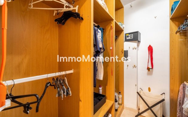 Resale - Apartment - Marbella - La Mairena