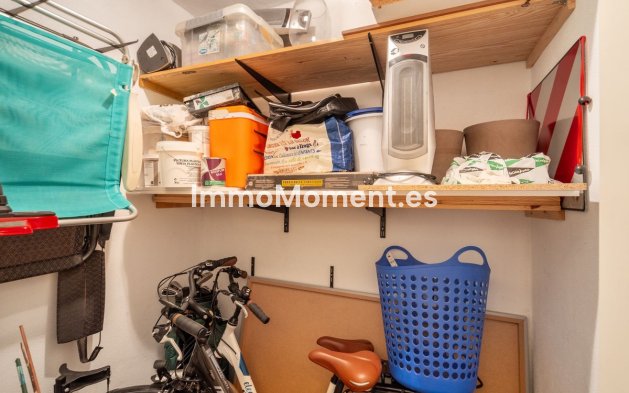 Resale - Apartment - Marbella - La Mairena