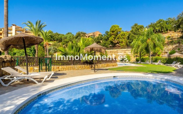 Resale - Apartment - Marbella - La Mairena