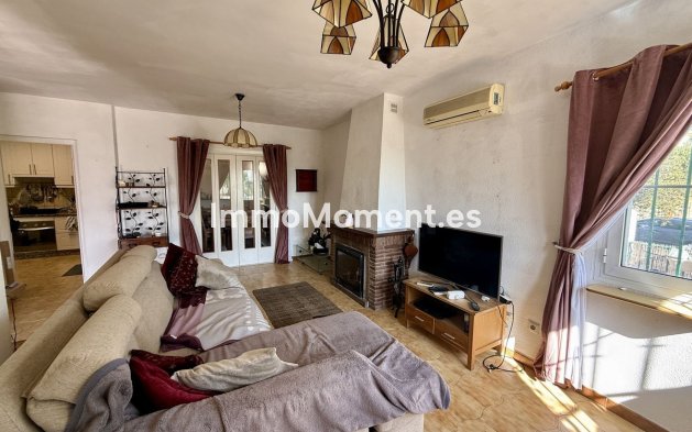 Reventa - Villa independiente - Mijas - Mijas Costa