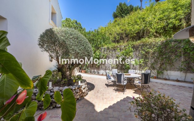 Reventa - Villa independiente - Estepona  - Estepona Centro