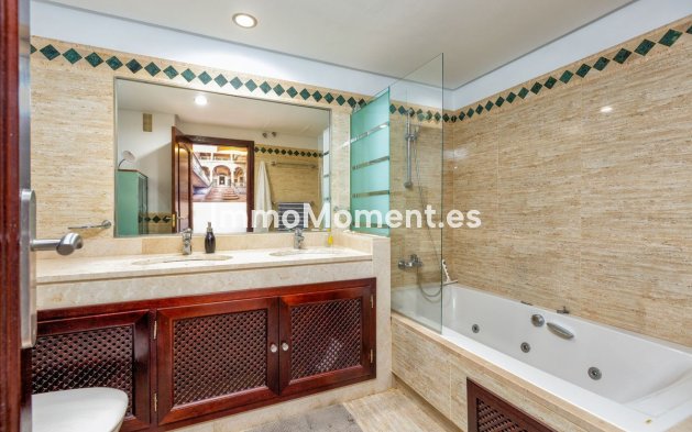 Revente - Appartement - Marbella - La Mairena