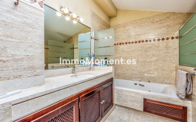 Revente - Appartement - Marbella - La Mairena