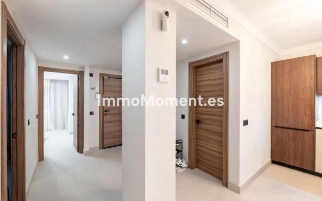 Resale - Apartment - Marbella - Cortijo Blanco