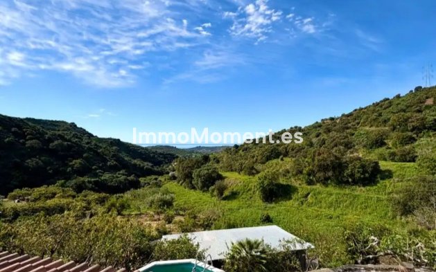 Resale - Country house - Estepona - Estepona Centro