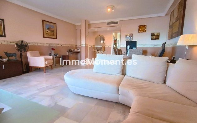 Bestaande woning - Appartement - Estepona  - Estepona Centro