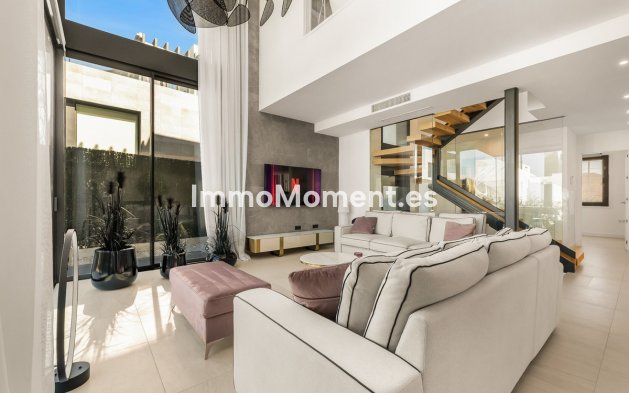 Resale - Detached villa - Marbella - Río Real