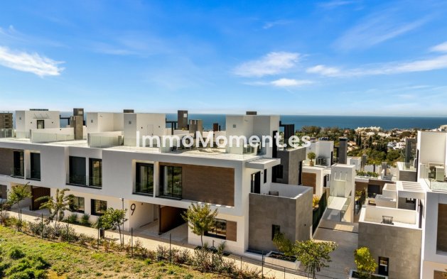 Resale - Detached villa - Marbella - Río Real