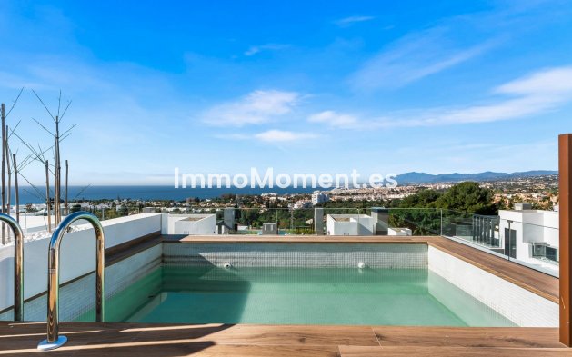 Resale - Detached villa - Marbella - Río Real