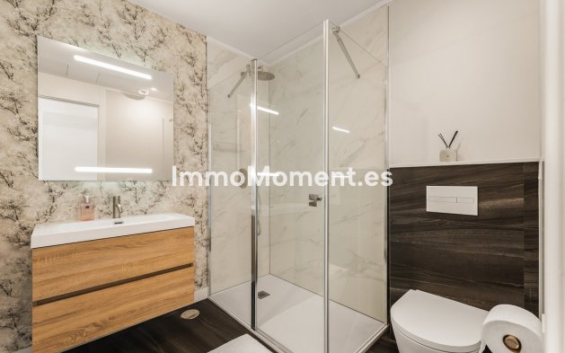 Resale - Detached villa - Marbella - Río Real