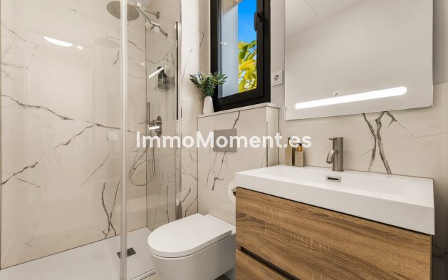 Resale - Detached villa - Marbella - Río Real