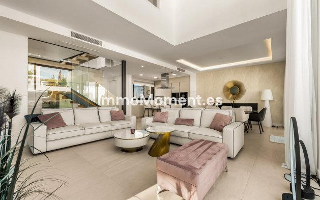 Resale - Detached villa - Marbella - Río Real