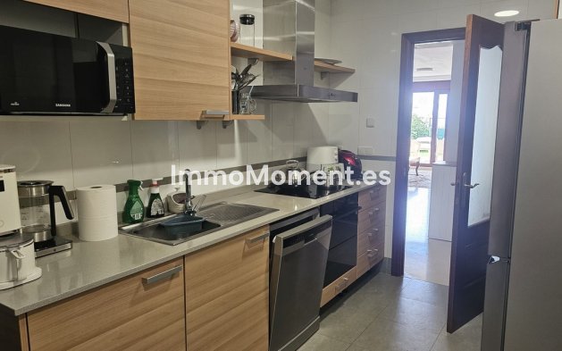 Resale - Apartment - Casares - Casares Centro