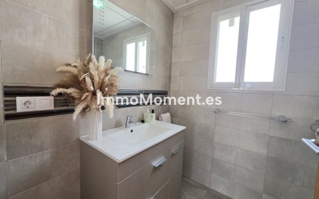 Resale - Detached villa - Pinoso - Lel