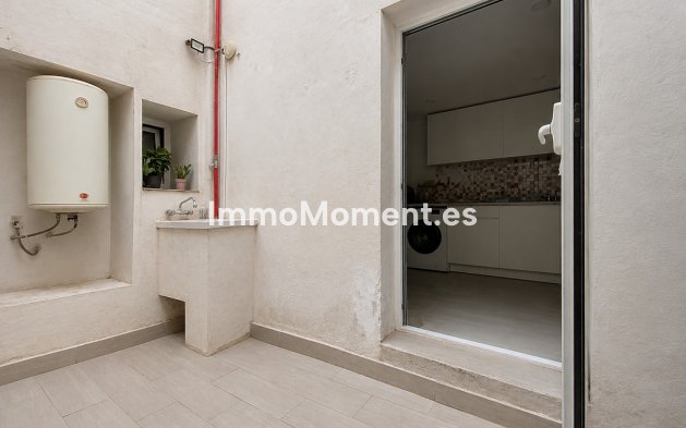 Resale - Townhouse - Estepona - Estepona Centro