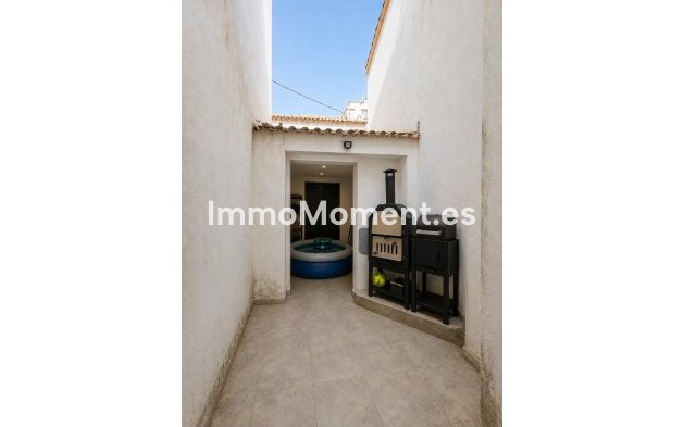 Resale - Townhouse - Estepona - Estepona Centro