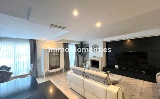 Revente - Appartement - Marbella - Nueva Andalucía