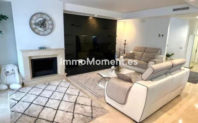 Revente - Appartement - Marbella - Nueva Andalucía