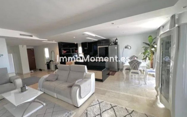 Revente - Appartement - Marbella - Nueva Andalucía