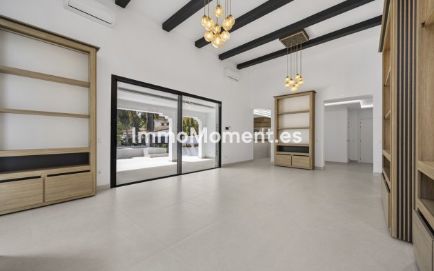 Reventa - Villa independiente - Marbella - Guadalmina Alta