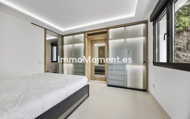 Reventa - Villa independiente - Marbella - Guadalmina Alta