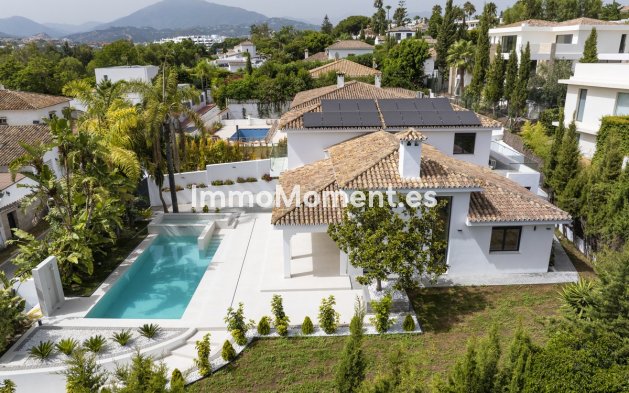 Reventa - Villa independiente - Marbella - Guadalmina Alta