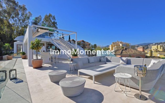 Resale - Detached villa - Marbella - Nueva Andalucía